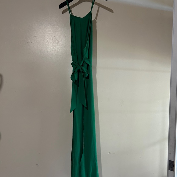 Green jumpsuit with open pant legs - Picture 2 of 9